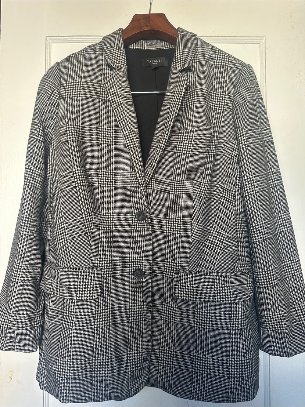 Talbots Black & White Houndstooth Tailored Blazer